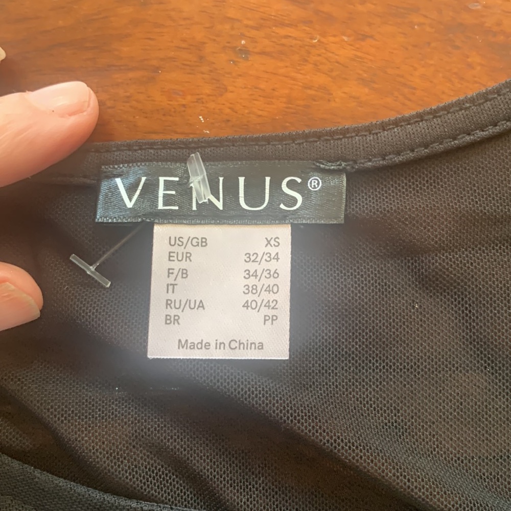 NWOT VENUS Top Gorgeous gold shimmer lace with black mesh fabric💖💖🔥size XS - Picture 6 of 7
